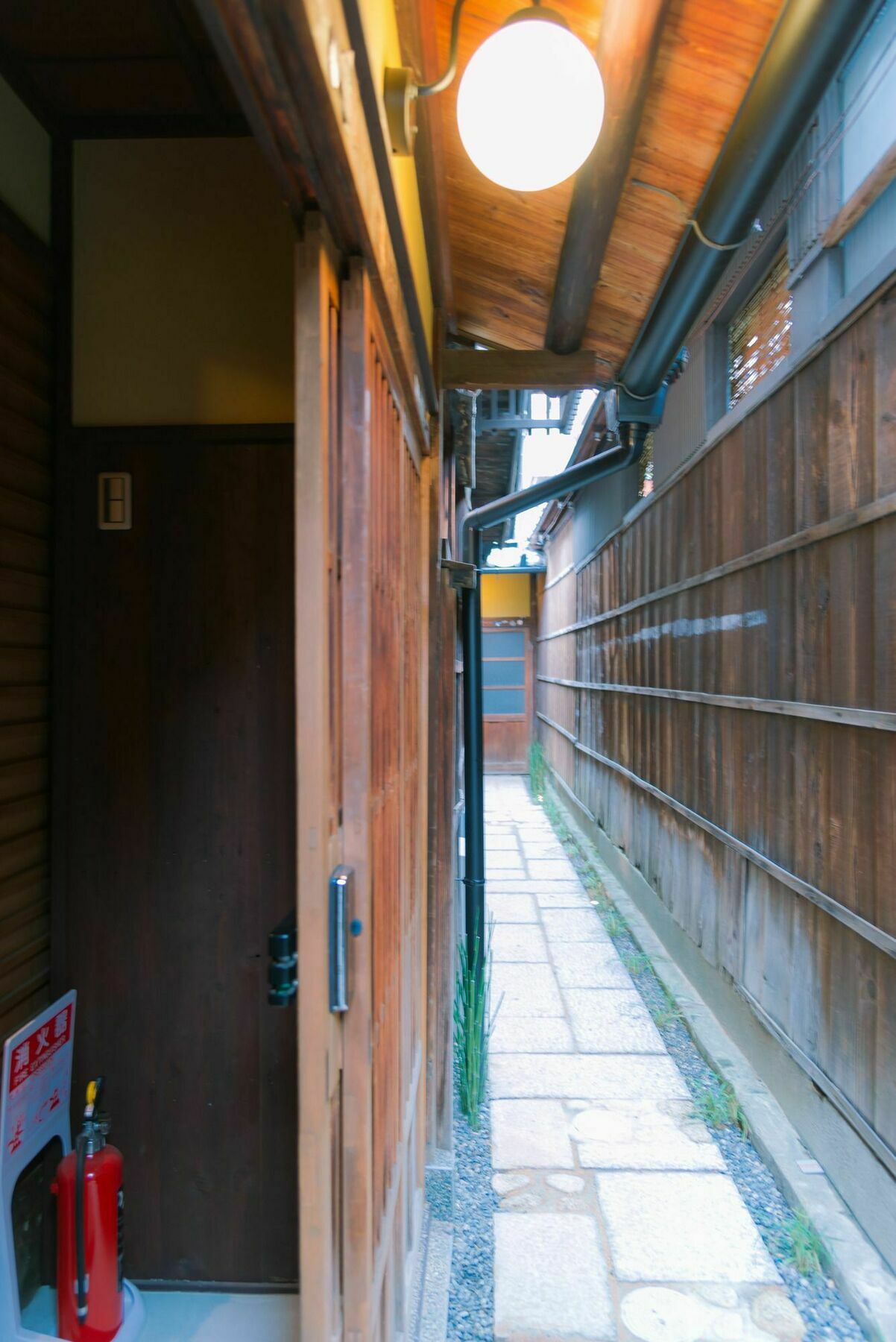 雲町屋 弁財天 KumoMachiya Benzaiten 京都市 エクステリア 写真
